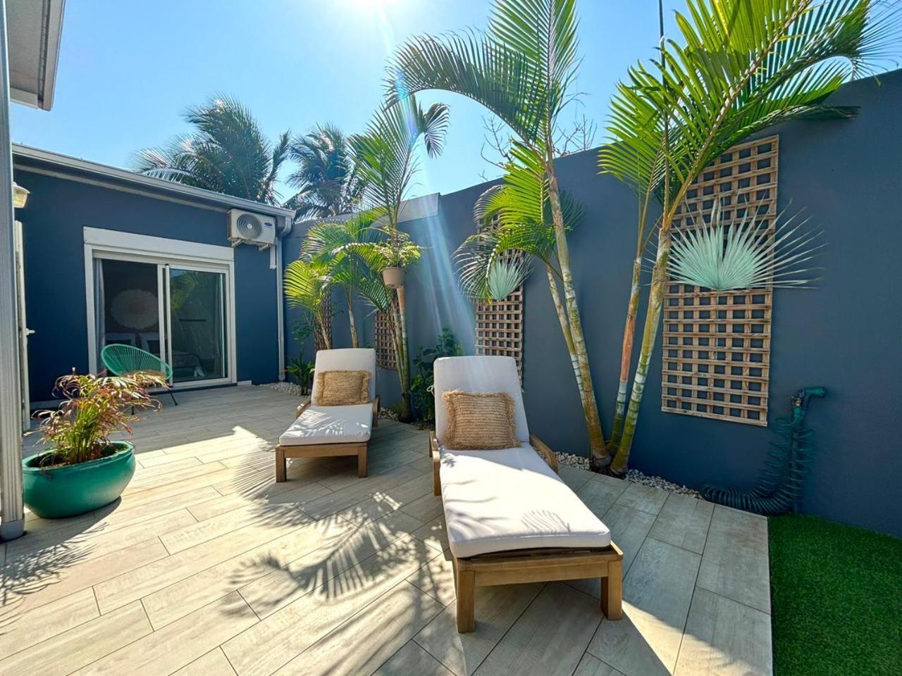 Lestipecheur Fr Villa Grise Avec Piscine Bord De Mer Saint Pierre Exterior foto
